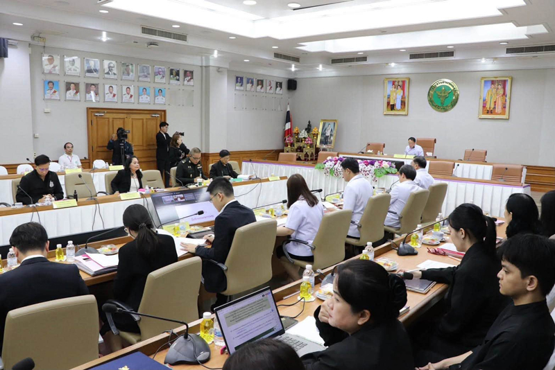 การประชุมคณะกรรมการโรคติดต่อแห่งชาติเพื่อกำหนดนโยบายสาธารณสุข