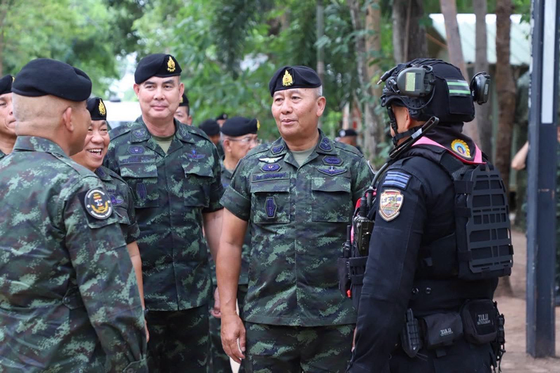 ตรวจเยี่ยมฐานปฏิบัติการชายแดนไทยกัมพูชาปี 2569