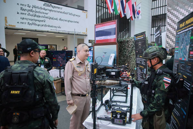 นิทรรศการผลงานวิจัยและนวัตกรรมทางทหารของกองทัพบก