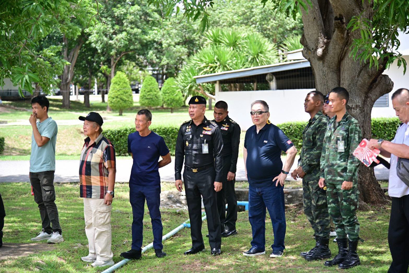 การเยี่ยมชมศูนย์ฝึกโดรนทางยุทธวิธี พล.ร.9