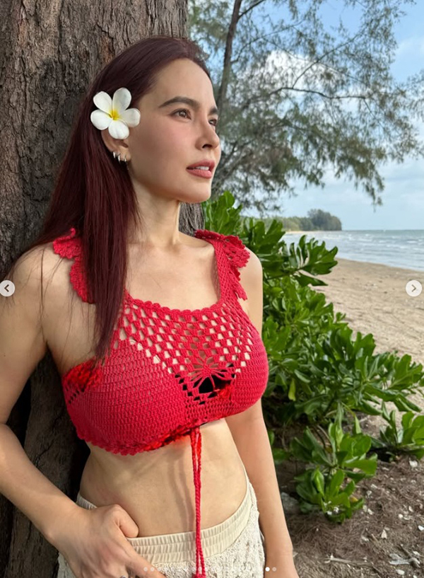 มาช่า วัฒนพานิช