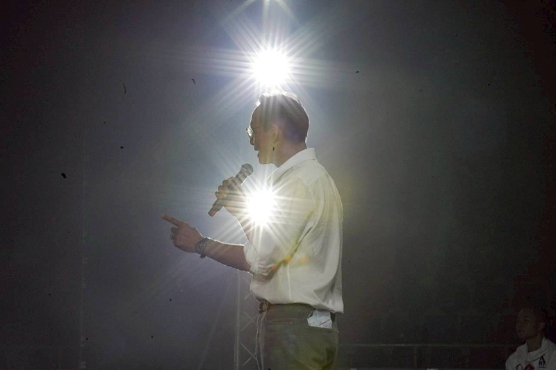 กรณ์ จาติกวณิช