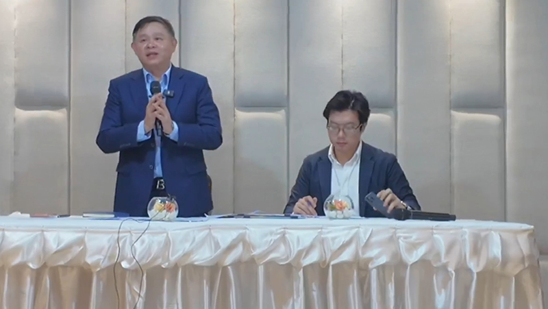 ทนายแก้ว