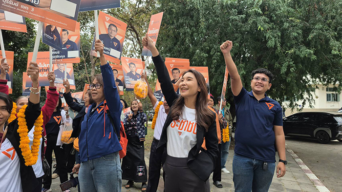 สมัคร สส บุรีรัมย์ ทั้ง 10 เขต วันแรกคึกคัก 