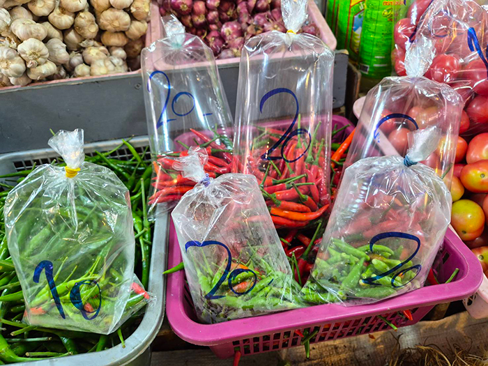 พริกสดแพง