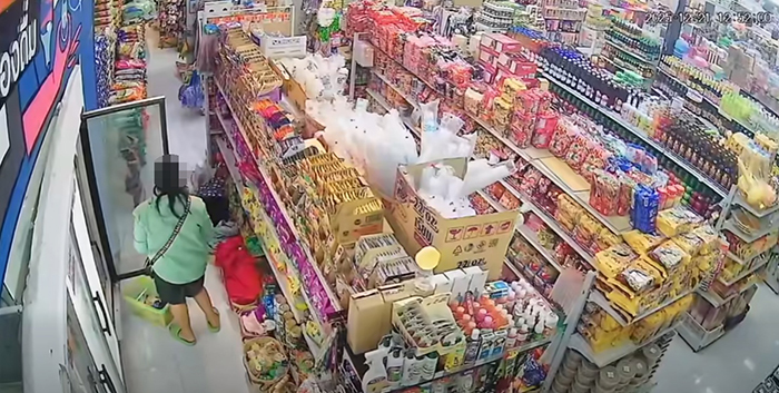 ลูกค้าสาวสร้างเรื่องสะเทือนขวัญก