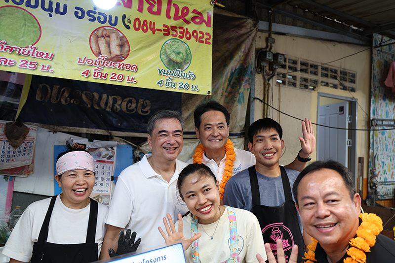 เจมส์ อนุชา