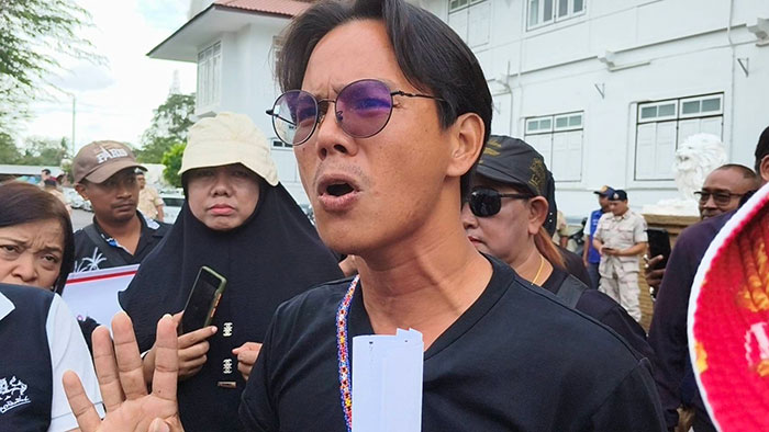 ทวงเงินเยียวยาน้ำท่วม