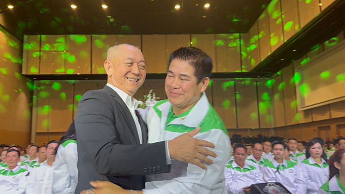 เฉลิมชัย