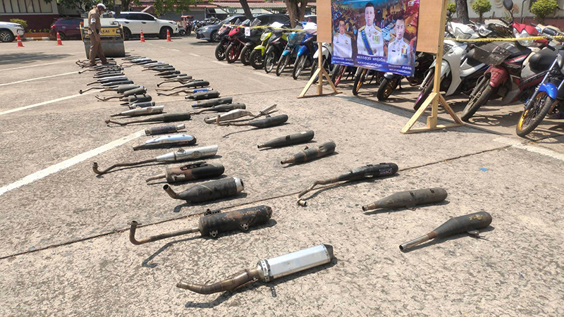 ปิดเมืองกรุงเก่าสยบไพรี 