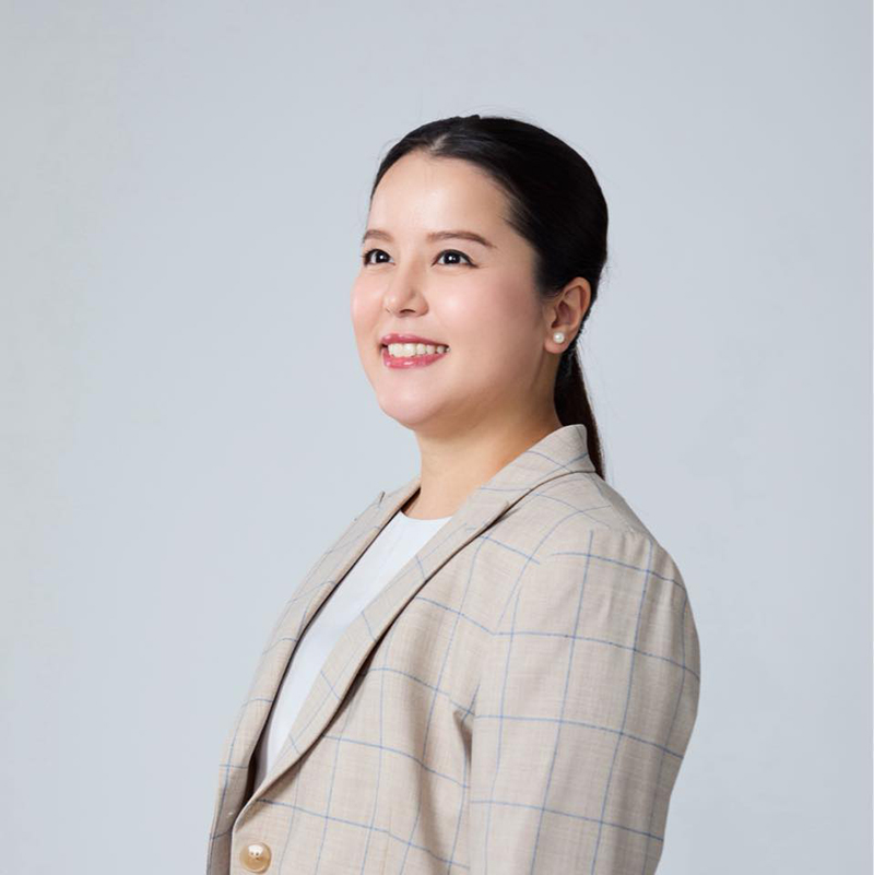 น.ส.ศิริภา อินทวิเชียร