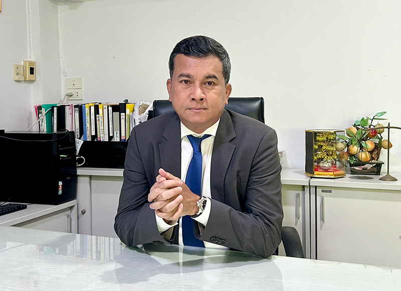 ทนายเชาว์ 