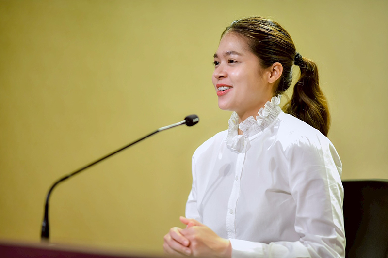 พลอยทะเล ลักษมีแสงจันทร์