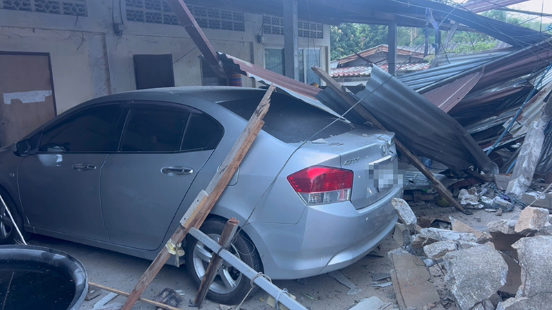 รถสองแถว