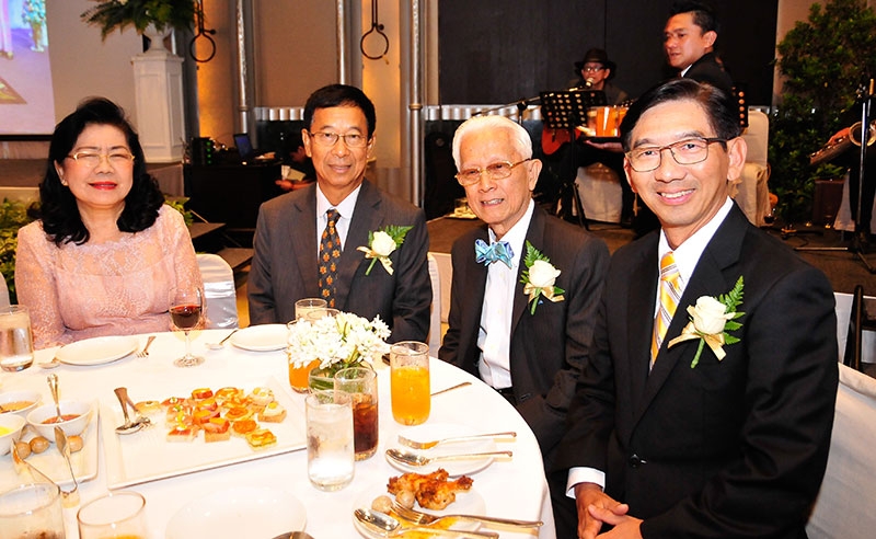 ภาพข่าว รักที่ลงตัวของสองคุณหมอ พญ.ทิพย์นภา พัฒนธำรงเกษม