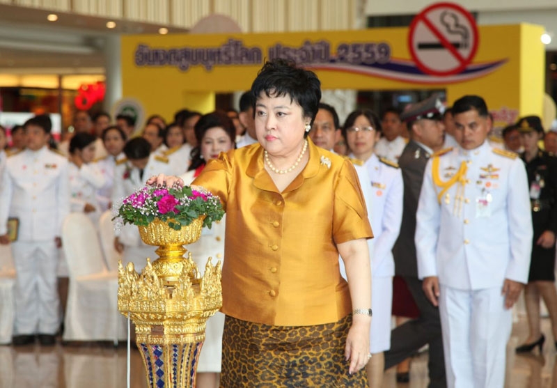 พระเจ้าวรวงศ์เธอ พระองค์เจ้าโสมสวลี พระวรราชาทินัดดามาตุ เสด็จเป็นองค์ประธานเปิดงาน “วันงดสูบบุหรี่โลกประจำปี 2559” เพื่อรณรงค์ชาวไทยลด ละ เลิกสูบบุหรี่ จัดโดย สำนักควบคุมการบริโภคยาสูบ กรมควบคุมโรค กระทรวงสาธารณสุข ร่วมกับศูนย์การค้าฟิวเจอร์พาร์ค รังสิต ณ อะไลฟ์พาร์คฮอลล์ ชั้น G