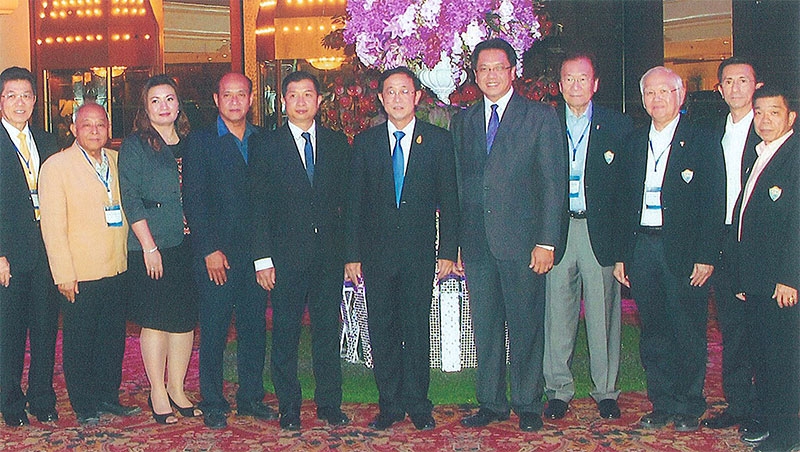 มอบรางวัล อิสระ ว่องกุศลกิจ : ประธานกรรมการหอการค้าไทย เป็นประธานเปิดงาน “การประชุมใหญ่หอการค้าภาค 5 พร้อมมอบราลวัลหอการค้าดีเด่น หอการค้ามาตรฐานแะลประธานหอการค้ากลุ่มจังหวัดดีเด่นประจำปี 2558 โดยมี อาคม เติมพิทยาไพสิฐ รัฐมนตรีว่าการกระทรวงคมนาคม มาร่วมที่หองแกรนด์บอลรูม โรงแรมดิ เอมเมอรัลด์