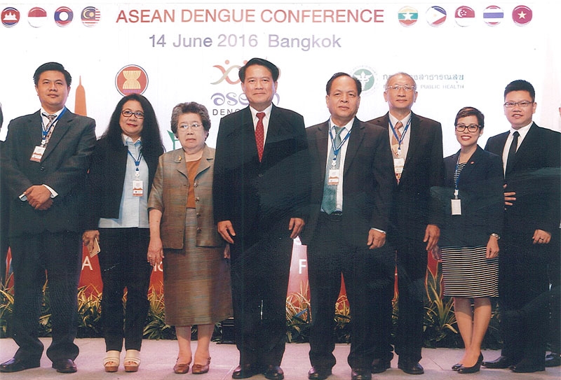 ประชุม : นายแพทย์อำนวย กาจีนะ อธิบดีกรมควบคุมโรค กระทรวงสาธารณสุข เป็นประธานเปิด “การประชุมวันไข้เลือดออกอาเซียน ครั้งที่ 6” จัดโดย กระทรวงสาธารณสุข ณ ห้องแกรนด์บอลรูม โรงแรมแชงกรี-ลา กรุงเทพฯ