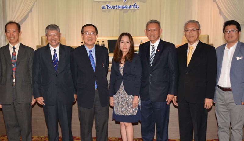 แผนระยะ 4 ปี : ประยูร เชี่ยววัฒนา ผอ.สถาบันมาตรวิทยาแห่งชาติ กระทรวงวิทยาศาสตร์และเทคโนโลยี จัดประชุมเรื่อง “แผนแม่บทการพัฒนาระบบมาตรวิทยาแห่งชาติ ฉบับที่3 (พ.ศ 2560-2564 )” โดยมี ดร.ดำริ สุโขธนัง อดีตปลัดกระทรวงอุตสาหกรรม เป็นวิทยากร ที่ โรงแรมแมนดาริน ถนนพระราม 4