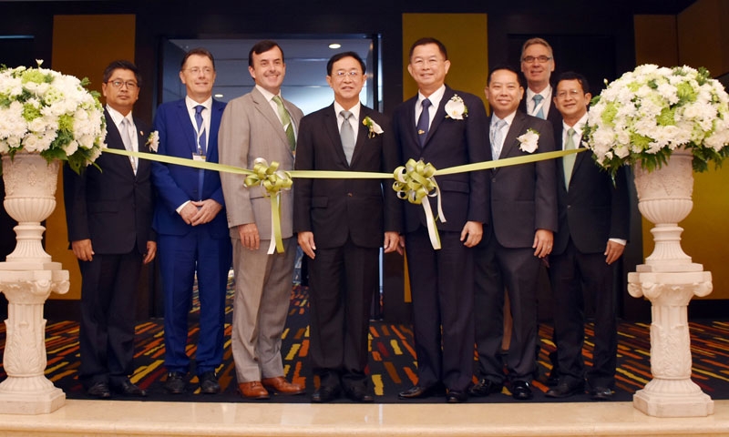 ประชุมวิชาการ : อาคม เติมพิทยาไพสิฐ รัฐมนตรีว่าการกระทรวงคมนาคม 
เป็นประธานในพิธีเปิดงานประชุมทางวิชาการด้านการเดินเรือของภูมิภาคอาเซียน ครั้งที่ 14 ประจำปี 2016 ซึ่งจัดขึ้นโดยการท่าเรือแห่งประเทศไทย เพื่อส่งเสริมและพัฒนาให้ประเทศไทยเป็นศูนย์กลางการเดินเรือในแถบภูมิภาคอาเซียน โดยมีตัวแทนภาคเอกชนและภาคอุตสาหกรรมจากนานาประเทศ
เข้าร่วมงาน ณ ห้องบอลรูม โรงแรมแลนด์มาร์ค กรุงเทพฯ