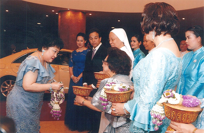 เฉลิมพระเกียรติ : พระเจ้าวรวงศ์เธอ พระองค์เจ้าโสมสวลี พระวรราชาทินัดดามาตุ เสด็จเป็นองค์ประธานในงานกาลาดินเนอร์เฉลิมพระเกียรติ 84 พรรษา “สุนทรีย์รมย์สมเด็จพระบรมราชินีนาถ” จัดโดยสหสมาคม ศิษย์เซนต์ปอลชาร์ตร ณ ห้องแกรนด์บอลรูม โรงแรมแชงกรี-ลา กรุงเทพฯ โดยมี ดร.วีณา เชิดบุญญชาติ และ คุณหญิงปัทมา ลีสวัสดิ์ตระกูล รับเสด็จ