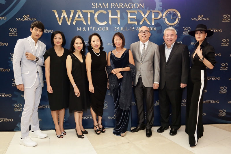 วอทซ์ เอ็กซ์โป 2016 : พาสินี ลิ่มอติบูลย์, เกตุวลี นภาศัพท์ และ ศุภลักษณ์ อัมพุช ผู้บริหารศูนย์การค้าสยามพารากอน ร่วมเปิดงาน “สยามพารากอน วอทช์ 
เอ็กซ์โป 2016” งานแสดงนวัตกรรมนาฬิการะดับโลกครั้งยิ่งใหญ่ที่สุดแห่งปี โดยมี 
ไพบูลย์ กนกวัฒนาวรรณ, มยุรี ชัยพรหมประสิทธิ์, จักรกฤษณ์ กีรติโชคชัยกุล 
พร้อมด้วย เจนี่ เทียนโพธิ์สุวรรณ และ ฐากูร การทิพย์ มาร่วมงานด้วย 
ณ แฟชั่นฮอลล์ ชั้น 1 ศูนย์การค้าสยามพารากอน