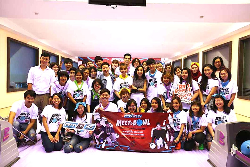 พีพีทีวี จัดกิจกรรม : พงศกร แสนคำมา ผู้จัดการฝ่ายสื่อสารการตลาด สถานีโทรทัศน์ พีพีทีวี เอชดี จัดงาน “Meet & Bowl” โดยมีเหล่านักแสดงจากละครเรื่อง “รักร้อนออนไลน์ เดอะ ซีรี่ส์ ตกหลุมหัวใจยัยปีศาจ” โทโมะ-วิศว ไทยานนท์ 
แมงมุง-พิมพ์นิชกุล บำรุงกิจ, ตุลย์-ภากร ธนศรีวนิชชัย และ แม๊กซ์-ณัฐพล ดิลกนวฤทธิ์ ร่วมทำกิจกรรมสุดพิเศษกับแฟนคลับ ณ บลูโอริธึ่ม แอนด์โบว์ล ชั้น 5 ศูนย์การค้าสยามพารากอน