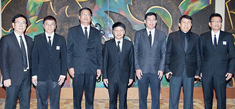 ยุทธศาสตร์ : เสริมสกุล คล้ายแก้ว ผู้ว่าการการไฟฟ้าส่วนภูมิภาค เปิดสัมมนา “PEA และ Balanced Scorecard ครั้งที่ 1” โดยมี 6 รองผู้ว่าการฯ ดุษฎี ลิ่มทอง, ฉัตรชัย ทวีโภค, พูลสิริ ธรรมสโรช, วิลาศ งามแสงรุ่งสาโรจน์, ประกาญจน์ วงศ์พุฒิ และ มนูญ จันทรักษา ร่วมงาน ที่โรงแรมมิราเคิล แกรนด์ฯ