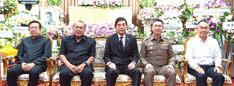 ร่วมอาลัย : พ.ต.อ.จรุงวิทย์ ภุมมา เลขาธิการ กกต., พล.ต.ท.สมพงษ์ คงเพชรศักดิ์ อดีต 
ผบช.ภ. 4, วันนิวัติ ศรีไกรวิน และ พล.ต.ต.สุรพล วิรัตน์โยสินทร์ รอง ผบช.ภ.2 ร่วมกันเป็นเจ้าภาพ
สวดอภิธรรม ร.ต.ต.อัมพร เปรมบุตร บิดา พล.ต.ต.สุรพล เปรมบุตร ผบก.สส.ภ.5 (นรต.41) 
โดยมีกำหนดพระราชทานเพลิงศพ วันเสาร์ที่ 22 มิ.ย. 2562 ที่วัดพระศรีมหาธาตุ บางเขน