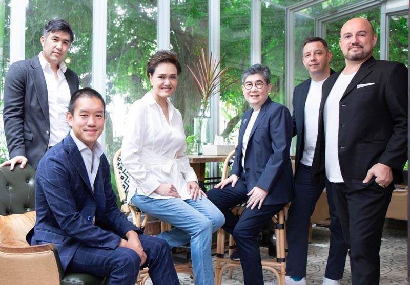 ชุมชนคนรักอาหาร : ศุภจี สุธรรมพันธุ์ ปธ.จนท.บห.กลุ่มบริษัทดุสิตธานี เปิด “The Food School” ศูนย์ฝึกทำอาหารนานาชาติ บ่มเพาะผู้ประกอบการด้าน
อาหารและเครื่องดื่มครบวงจรแห่งแรกในไทย มูลค่าโครงการกว่า 336 ล้านบาท
พื้นที่ 3,200 ตารางเมตร ที่ Creative & Start Up Village บริเวณจุฬา-สามย่าน

