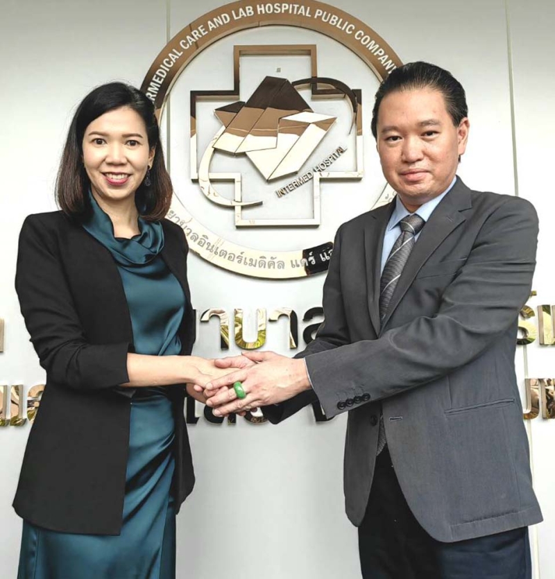 HR ยุคดิจิทัล : ดร.สิทธิวัตน์ กำกัดวงษ์ ปธ.กก.บห.กลุ่มโรงพยาบาลอินเตอร์
เมดิคัล แคร์ แอนด์ แล็บ (IMH) และ ริศรา เจริญพานิช ปธ.จนท.บห.PRTR ร่วมโครงการ “ตรวจสุขภาพ พนง.โรงงาน พ่วง Total HR Solution” ขยายฐาน
การให้บริการเพิ่มเป็น 1,000 โรงงาน ในนิคมอุตสาหกรรมภาคตะวันออกและภาคกลาง

