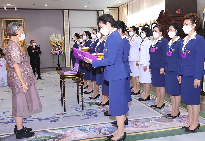 สมเด็จพระกนิษฐาธิราชเจ้า กรมสมเด็จพระเทพรัตนราชสุดาฯ สยามบรมราชกุมารี เสด็จออก ณ วังสระปทุม พระราชทานพระราชวโรกาสให้ นางปัญญาดา หนุนภักดี นายกสมาคมแม่บ้านกองบัญชาการกองทัพไทย นำคณะกรรมการและ
เจ้าหน้าที่สมาคมฯ เฝ้าทูลละอองพระบาท ทูลเกล้าทูลกระหม่อมถวายเงินรายได้จากการออกร้านงานกาชาด ประจำปี 2566
เพื่อบำรุงสภากาชาดไทย และทรงใช้สอยตามพระราชอัธยาศัย เมื่อวันอังคารที่ 10 กันยายน 2567 เวลา 14.30 น.


