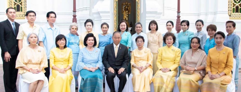 บำเพ็ญกุศล : พล.อ.อ.ชลิต พุกผาสุข องคมนตรี เป็นประธานในพิธีบำเพ็ญกุศลอุทิศถวาย พระวรวงศ์เธอ พระองค์เจ้าสุทธสิริโสภา
และ พระวรวงศ์เธอ พระองค์เจ้าวิมลฉัตร อดีตประธานมูลนิธิร่วมจิตต์น้อมเกล้าฯ เพื่อเยาวชน ในพระบรมราชินูปถัมภ์ โดยมี
ม.ร.ว.พร้อมฉัตร สวัสดิวัตน์, ผศ.ดร.พรทิพย์ พุกผาสุข, อารยา อรุณานนท์ชัย, อุบล อัครพัฒน์, จิรวรรณ เพ็ญพาส,
สาวิตรี บริพัตร ณ อยุธยา และ กรรณภรณ์ วงศ์ปิยะกุล ร่วมพิธี ณ วัดราชบพิธสถิตมหาสีมาราม กรุงเทพมหานคร