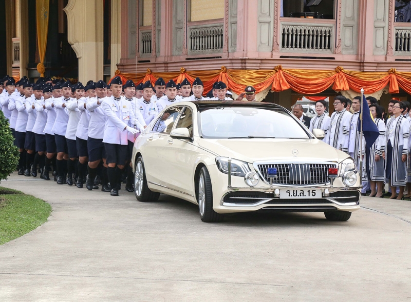 สมเด็จพระเจ้าลูกเธอ เจ้าฟ้าสิริวัณณวรี นารีรัตนราชกัญญา เสด็จแทนพระองค์ไปในการพระราชทานประกาศนียบัตร ทุนการศึกษา และรางวัลแก่นักเรียนและบุคลากรวชิราวุธวิทยาลัย ประจำปีการศึกษา 2566 และพระราชทานพระอนุญาตให้นักเรียนที่สำเร็จการศึกษาประจำปี 2567 ร่วมเข็นรถยนต์พระที่นั่งส่งเสด็จ ซึ่งเป็นประเพณีตั้งแต่รัชสมัยพระบาทสมเด็จพระมงกุฎเกล้าเจ้าอยู่หัว ณ หน้าหอประชุมวชิราวุธวิทยาลัย เขตดุสิต กรุงเทพมหานคร เมื่อวันพฤหัสบดีที่ 20 กุมภาพันธ์ 2568