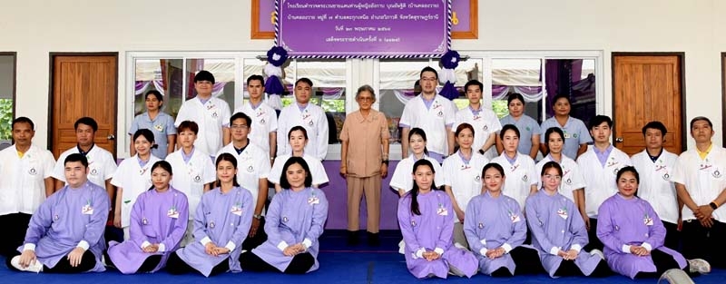 สมเด็จพระกนิษฐาธิราชเจ้า กรมสมเด็จพระเทพรัตนราชสุดาฯ สยามบรมราชกุมารี เสด็จพระราชดำเนินไปทรงเปิดป้ายโรงเรียนตำรวจตระเวนชายแดนท่านผู้หญิงอังกาบ บุณยัษฐิติ (บ้านคลองวาย) อำเภอวิภาวดี จังหวัดสุราษฎร์ธานี ซึ่งกองกำกับการตำรวจตระเวนชายแดนที่ 41 ก่อสร้างแล้วเสร็จ และเปลี่ยนชื่อมาจากโรงเรียนตำรวจตระเวนชายแดนบ้านคลองวาย เพื่อเป็นอนุสรณ์ให้ท่านผู้หญิงอังกาบ บุณยัษฐิติ พระอาจารย์
ในสมเด็จพระกนิษฐาธิราชเจ้า กรมสมเด็จพระเทพรัตนราชสุดาฯ สยามบรมราชกุมารี เมื่อวันศุกร์ที่ 23 พฤษภาคม 2568 เวลา 09.36 น.