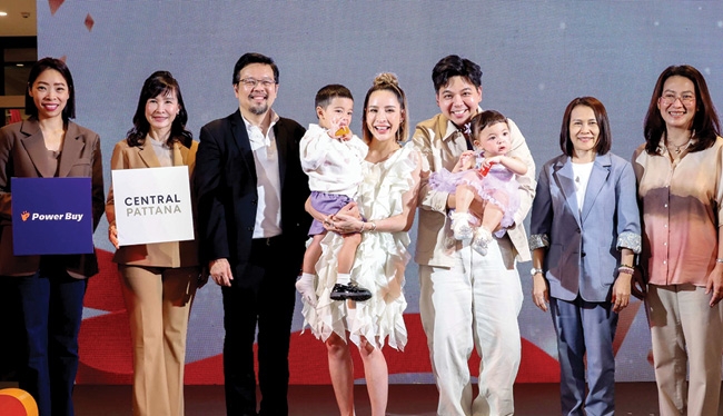 “ศูนย์รวมเทคโนโลยีเพื่อชีวิต” : สุวิณ โกษีอํานวย กก.ผจก.ใหญ่ บจก.เพาเวอร์บาย
จัดงานฉลองโฉมใหม่ “เพาเวอร์บาย สาขาเซ็นทรัล ปิ่นเกล้า” ชวนคนรักเทคโนโลยี
มาเปิดประสบการณ์ช้อปปิ้งรูปแบบใหม่ อัปเดตเทรนด์นวัตกรรมล้ำสมัย สินค้ารุ่นล่าสุด พร้อมดิจิทัลโซลูชันแบบครบวงจร ที่ เพาเวอร์บาย เซ็นทรัล ปิ่นเกล้า