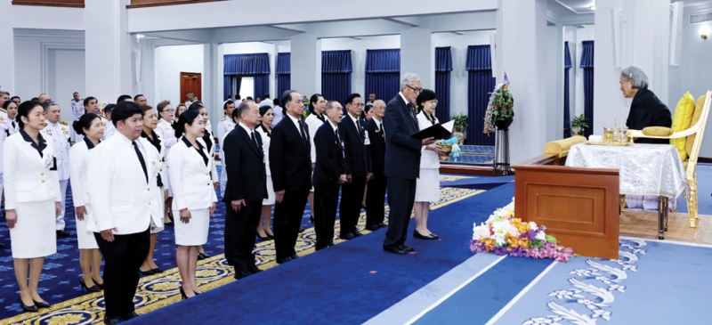 สมเด็จพระกนิษฐาธิราชเจ้า กรมสมเด็จพระเทพรัตนราชสุดาฯ สยามบรมราชกุมารี เสด็จลงแทนพระองค์ ณ ศาลาดุสิดาลัย
สวนจิตรลดา พระราชทานพระราชวโรกาสให้คณะผู้บริหาร คณะกรรมการ และเจ้าหน้าที่สภากาชาดไทย เฝ้าทูลละอองพระบาท ทูลเกล้าทูลกระหม่อมถวายเงินและสิ่งของ เนื่องในโอกาสวันเฉลิมพระชนมพรรษา สมเด็จพระนางเจ้าสิริกิติ์ พระบรมราชินีนาถ พระบรมราชชนนีพันปีหลวง วันที่ 12 สิงหาคม 2568 เมื่อวันพฤหัสบดีที่ 26 กุมภาพันธ์ 2569