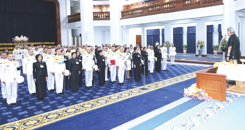 สมเด็จพระกนิษฐาธิราชเจ้า กรมสมเด็จพระเทพรัตนราชสุดาฯ สยามบรมราชกุมารี เสด็จลงแทนพระองค์ ณ ศาลาดุสิดาลัย สวนจิตรลดา พระราชวังดุสิต พระราชทานพระราชวโรกาสให้คณะนายทหารชั้นผู้ใหญ่พร้อมคู่สมรส และผู้แทนสมาคมภริยาข้าราชการสำนักงานปลัดกระทรวงกลาโหม เฝ้าฯ ถวายพระพรชัยมงคล และทูลเกล้าฯ ถวายเงินและสิ่งของ เนื่องในโอกาสวันเฉลิมพระชนมพรรษา สมเด็จพระนางเจ้าสิริกิติ์ พระบรมราชินีนาถ พระบรมราชชนนีพันปีหลวง วันที่ 12 สิงหาคม 2568