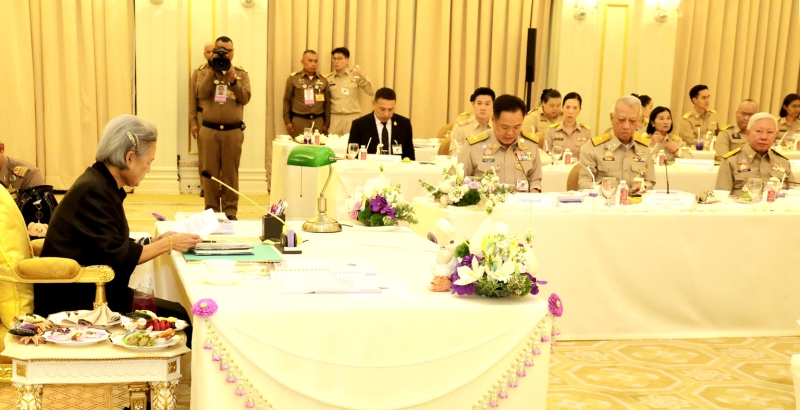 สมเด็จพระกนิษฐาธิราชเจ้า กรมสมเด็จพระเทพรัตนราชสุดาฯ สยามบรมราชกุมารี เสด็จพระราชดำเนินไปทรงเป็นประธานการประชุมคณะกรรมการอำนวยการ
จัดงานพระราชพิธีถวายพระเพลิงพระบรมศพ สมเด็จพระนางเจ้าสิริกิติ์ พระบรมราชินีนาถ พระบรมราชชนนีพันปีหลวง ซึ่งเป็นการประชุมครั้งที่ 2 เพื่อเตรียมความพร้อมในการจัดงานพระราชพิธี ให้เป็นไปด้วยความเรียบร้อย ถูกต้องตามโบราณราชประเพณีและสมพระเกียรติ โดยมีวาระการประชุมเกี่ยวกับคำสั่งแต่งตั้ง
คณะกรรมการอำนวยการและคณะกรรมการฝ่ายต่างๆ รวม 9 คณะ ณ ตึกสันติไมตรี (หลังนอก) ทำเนียบรัฐบาล เมื่อวันเสาร์ที่ 21 มีนาคม 2569 เวลา 17.20 น.