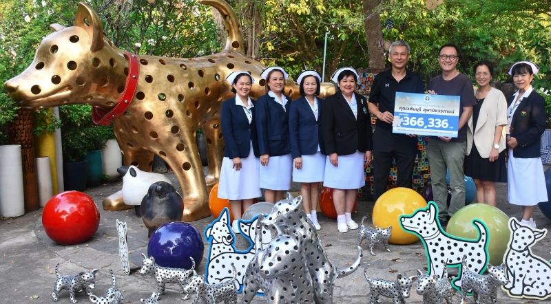 ศิลปะเพื่อสังคม : วศินบุรี สุพานิชวรภาชน์ ศิลปินเซรามิก รางวัลศิลปาธร สาขาการออกแบบ ประจำปี 2553 จากสำนักงานศิลปวัฒนธรรมร่วมสมัย กระทรวงวัฒนธรรม ซึ่งเป็นผู้บริหารและทายาทรุ่นที่สามของโรงงานเถ้าฮงไถ่ ผู้ผลิตเครื่องปั้นดินเผาเก่าแก่ของจังหวัดราชบุรี มอบเงินรายได้จากการจำหน่าย “ไอ้จุด” ในงาน WanderDOG รวม 366,336 บาท เพื่อสนับสนุนการจัดซื้ออุปกรณ์ทางการแพทย์ของโรงพยาบาลราชบุรี