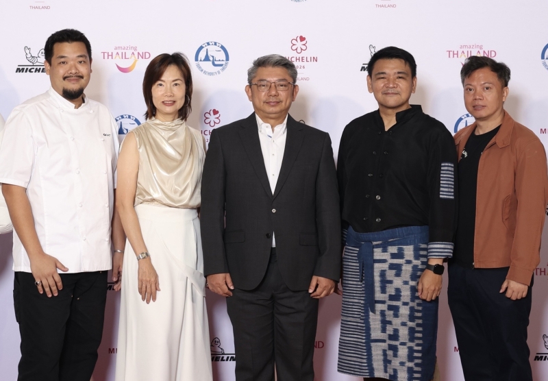 “มิชลิน ไกด์” : นิธี สีแพร รองผู้ว่าการด้านสื่อสารการตลาด ททท.และ ธนัญญา นิ้มอัษฎาวุธ รองประธาน มิชลิน ไลฟ์สไตล์ฯ จัดงานเสวนาหัวข้อ “เสน่ห์รสชาติ สร้างสรรค์การท่องเที่ยวไทย ผ่านมิชลิน ไกด์” ขับเคลื่อนเศรษฐกิจไทยด้วยวัฒนธรรมอาหารผ่านคู่มือแนะนำร้านอาหารและที่พักระดับโลก ที่ โรงแรมเดอะ เซนต์ รีจิส