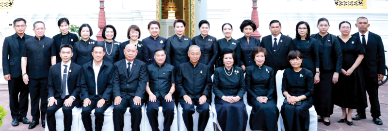บำเพ็ญกุศล : พล.อ.อ.ชลิต พุกผาสุข องคมนตรี เป็นประธานในพิธีบำเพ็ญกุศลอุทิศถวาย สมเด็จพระเจ้าบรมวงศ์เธอ เจ้าฟ้ากัลยาณิวัฒนา กรมพระนราธิวาสราชนครินทร์ บดินทรเชษฐภคินี โดย มูลนิธิร่วมจิตต์น้อมเกล้าฯ เพื่อเยาวชน ในพระบรมราชินูปถัมภ์ ซึ่ง พระเจ้าวรวงศ์เธอ พระองค์เจ้าโสมสวลี กรมหมื่น
สุทธนารีนาถ ทรงเป็นประธานกรรมการอำนวยการมูลนิธิฯ เพื่อน้อมรำลึกถึงพระกรุณาธิคุณ โดยมีคณะกรรมการมูลนิธิฯ อาทิ อรรษิษฐ์ สัมพันธรัตน์, ดร.ประวิช รัตนเพียร, ผศ.ดร.พรทิพย์ พุกผาสุข, ดร.อารยา อรุณานนท์ชัย, อุบล อัครพัฒน์ และ กรรณภรณ์ วงศ์ปิยะกุล ร่วมพิธี ณ วัดราชบพิธสถิตมหาสีมาราม