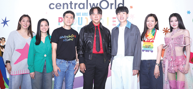 ฉลอง Pride Month : ชนะศักดิ์ นิยะถิรกุล Head of Regional Marketing
centralwOrld และ ดร.นรเทพ ชูพูล ผอ.เขตปทุมวัน เปิดโครงการ “centralwOrld WE ARE MANY : PROUD TO BE PRIDE 2026” นำตัวแทนความหลากหลาย
ร่วมผลักดันประเทศไทยสู่เจ้าภาพ World Pride 2030 ที่ศูนย์การค้าเซ็นทรัลเวิลด์