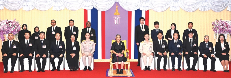 สมเด็จพระกนิษฐาธิราชเจ้า กรมสมเด็จพระเทพรัตนราชสุดาฯ สยามบรมราชกุมารี เสด็จพระราชดำเนินไปทรงเปิดงานประชุมวิชาการนานาชาติวิทยาศาสตร์และเทคโนโลยีนิวเคลียร์ ประจำปี 2569 ซึ่งสถาบันเทคโนโลยีนิวเคลียร์แห่งชาติ จัดขึ้นในโอกาสครบ 20 ปี แห่งการก่อตั้งสถาบันฯ เป็นเวทีทางวิชาการนานาชาติ ยกระดับประเทศไทยสู่การเป็นศูนย์กลางความร่วมมือด้านวิทยาศาสตร์และเทคโนโลยีนิวเคลียร์ของภูมิภาค แลกเปลี่ยนองค์ความรู้และนวัตกรรมระดับสากล เสริมศักยภาพนักวิจัยและบุคลากรรุ่นใหม่ของไทย ณ โรงแรมเซ็นทารา แกรนด์ฯ ลาดพร้าว เขตจตุจักร กรุงเทพมหานคร เมื่อวันจันทร์ที่ 13 กรกฎาคม 2569