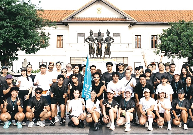 ยกขบวนความฟิตบุกภาคเหนือ : ระวิน มุคขจี ผอ.ฝ่ายการตลาด บมจ.ไทยสมุทรประกันชีวิต จัดกิจกรรมวิ่ง City Run “OCEAN LIFE Running Club x JOG JOY JOIN” เพื่อให้ทุกคนหันมาดูแลสุขภาพกาย สุขภาพใจ และเริ่มต้นรักตัวเองผ่านการออกกำลังกาย สร้างความสุขที่ยั่งยืนให้แก่ลูกค้าทุกคน ที่จังหวัดเชียงใหม่