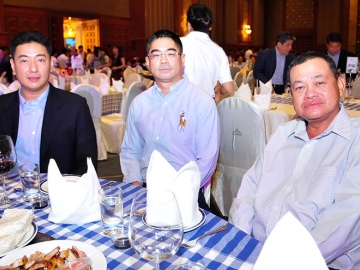 ผรณเดช พูนศิริวงศ์,เฉลิมโชค ล่ำซำ และ ดร.สมภพ เจริญกุล