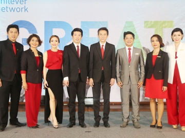 เผยความสำเร็จ : จิรชีพ เฮ้ง ผู้จัดการฝ่ายพัฒนาธุรกิจ ยูนิลีเวอร์ เน็ทเวิร์ค ประเทศไทย บริษัท ยูนิลีเวอร์ ไทย เทรดดิ้ง จำกัด จัดงาน GRE@T DAY เราทำได้ คุณทำได้ งานที่เปิดโอกาสทางธุรกิจครั้งสำคัญกับการที่จะได้เป็นผู้ร่วมธุรกิจเครือข่าย ยูนิลีเวอร์ เน็ทเวิร์ค โดยมี เอกชัย หัวใจเพชร นำทีมบุคคลต้นแบบ ได้แก่ ปุณยนุช วรนิธิพงศ์, ชลีพร มงคลเอื้ออารี, จีรนันท์ เปรียบกล้า และ มนทกานต์ วัฒนวรางกูร ที่ประสบความสำเร็จในธุรกิจเครือข่าย ยูนิลีเวอร์ เน็ทเวิร์ค มาร่วมแบ่งปันประสบการณ์ ณ ยูนิลีเวอร์ เฮ้าส์ ถนนพระราม 9