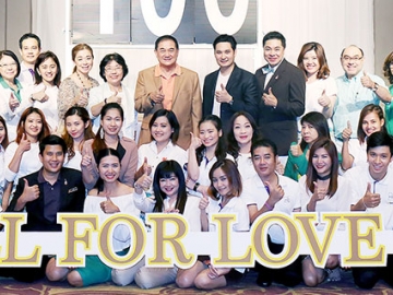 มากกว่า 100 คู่ ในวันเดียว : ดร.อัศวิน อิงคะกุล ปธ.กก.บห.มิราเคิล กรุ๊ป ฉลองมหกรรมงานวิวาห์ “ALL FOR LOVEครั้งที่ 40” มอบแพ็กเกจแต่งงานในราคาพิเศษให้กับทุกคู่รัก พร้อมของสมนาคุณเครื่องใช้ไฟฟ้าหลากหลายเป็นของกำนัล เพื่อตอบโจทย์ทุกคู่รักที่กำลังมองหาสถานที่และการสร้างสรรค์รูปแบบงานวิวาห์ในฝันให้เป็นจริงเหนือจินตนาการ ซึ่งจำนวนผู้จองและวางมัดจำในงานทะลุเป้า โดยมี อนัคพล อิงคะกุล กก.บห.มิราเคิล กรุ๊ป ร่วมเปิดแชมเปญฉลอง ณ ห้องแกรนด์บอลรูม โรงแรมมิราเคิล แกรนด์ คอนเวนชั่น หลักสี่