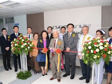 ร่วมตัดริบบิ้นเปิดงานการพยาบาลผู้ป่วยระยะสั้น
