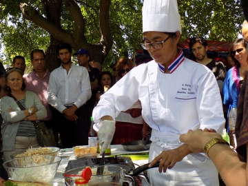 สาธิตการทำอาหารไทย